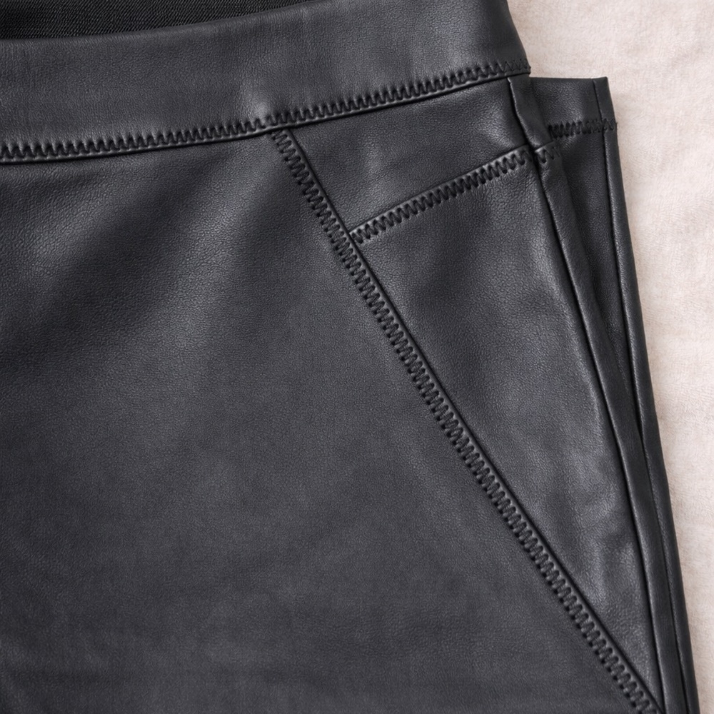 Free People Black Faux Leather Moto Leggings Pants Size 30 - Picture 3 of 5